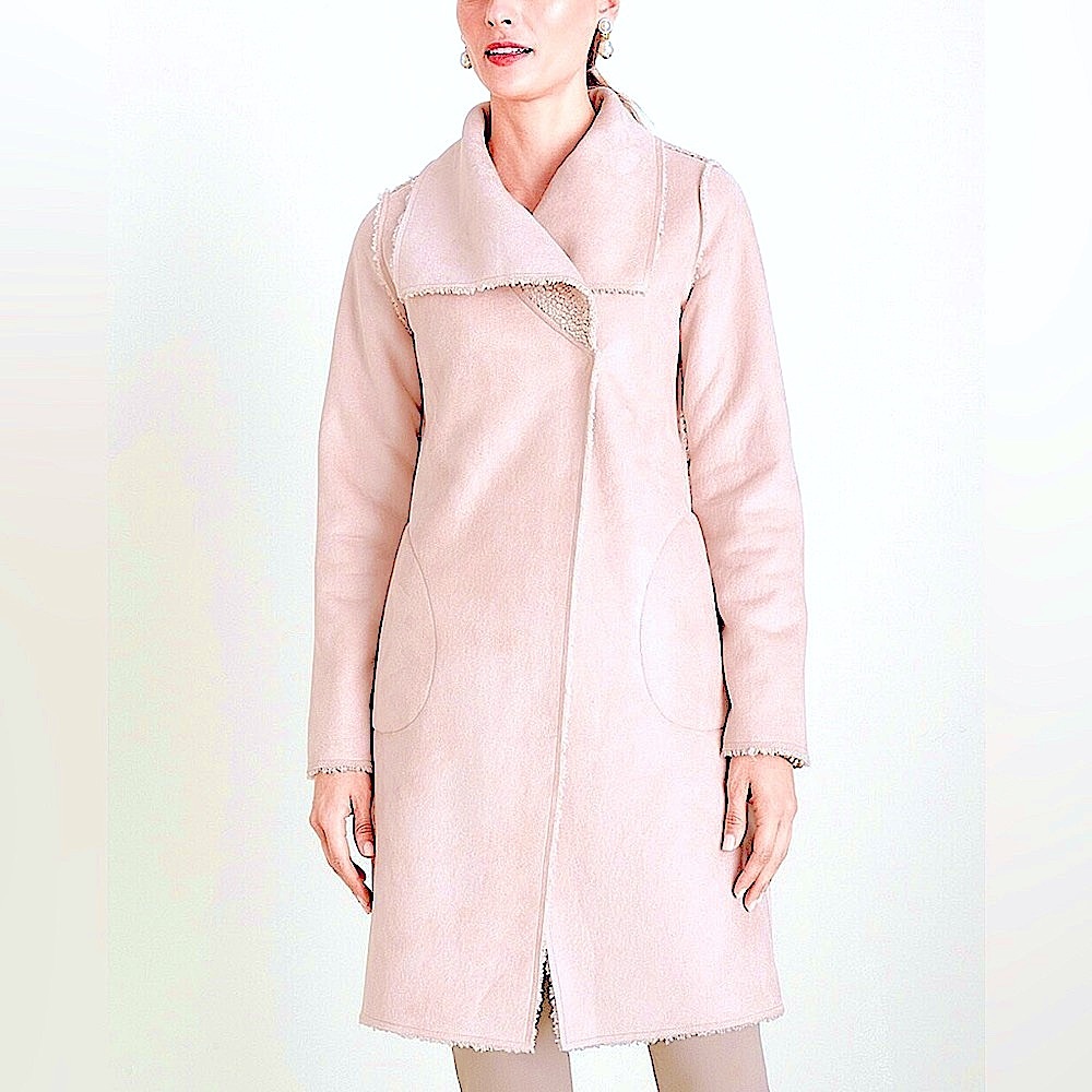 💖🎉Host Pick!🎉 NWT Chico’s Faux Shearling Coat Size 4/6